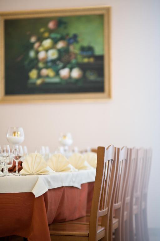 Lo Scacciapensieri Hotel & Restaurant Monteroni di Lecce Luaran gambar