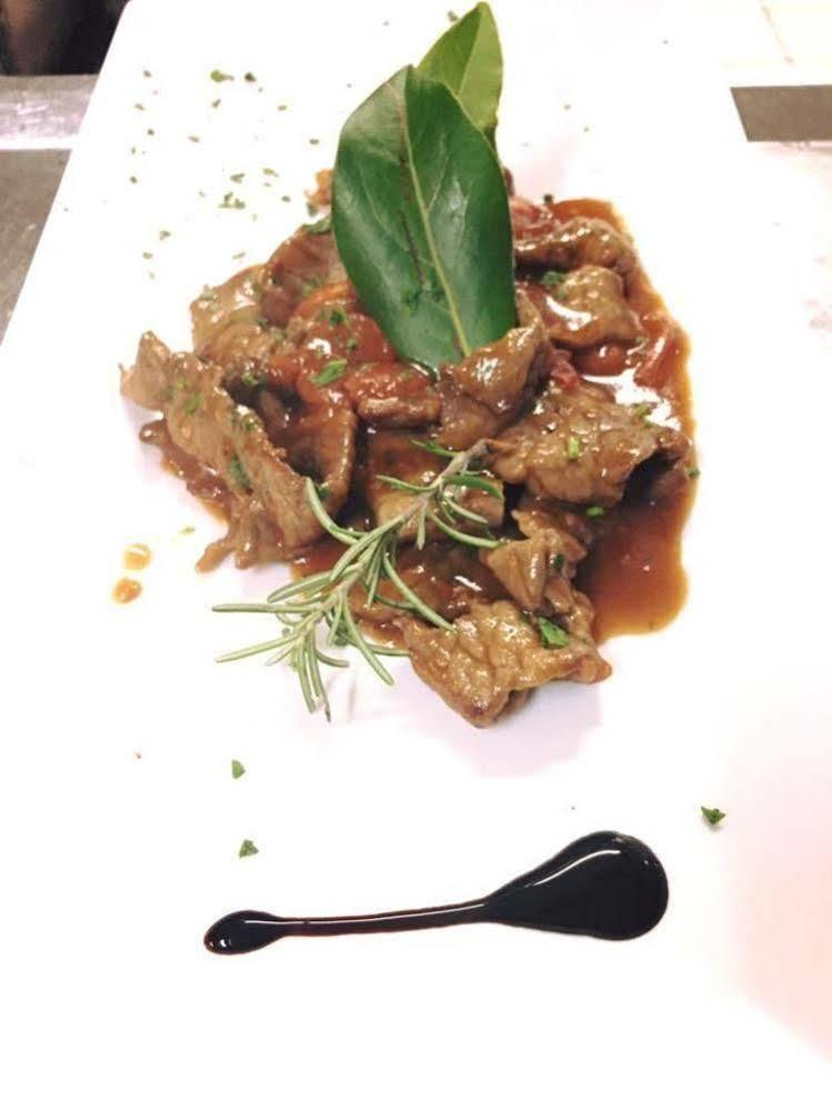 Lo Scacciapensieri Hotel & Restaurant Monteroni di Lecce Luaran gambar